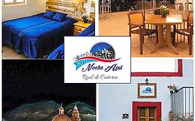 Hotel Noche Azul